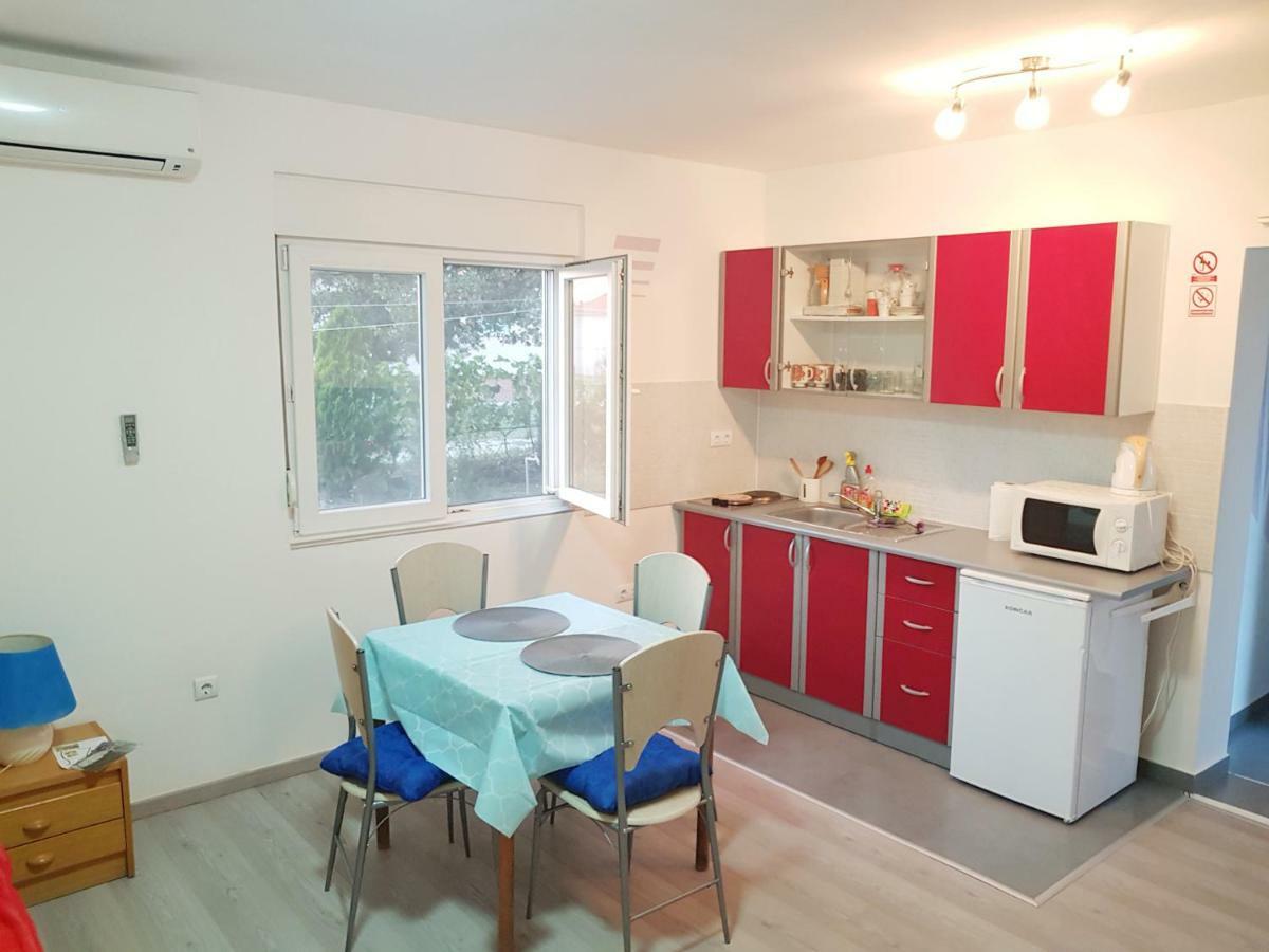 Apartment Brigitte Vrsi Εξωτερικό φωτογραφία